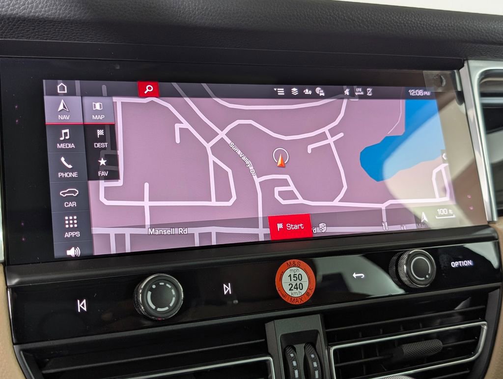 New 2026 Porsche Macan image 33