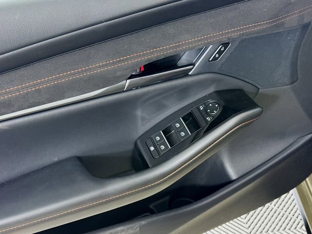 New 2025 MAZDA MAZDA3 s image 17