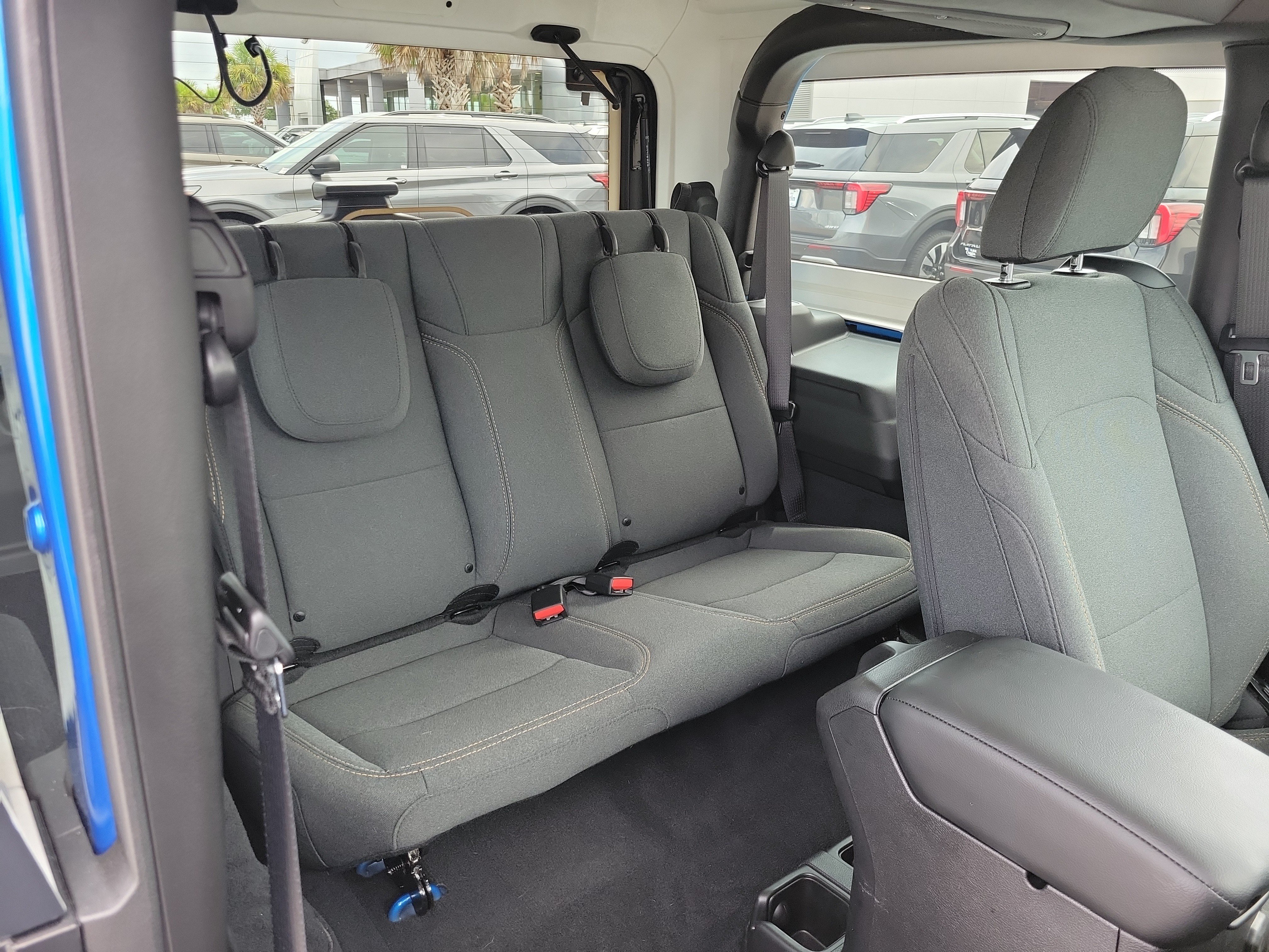 Used 2025 Jeep Wrangler Sport AWD/4WD image 25