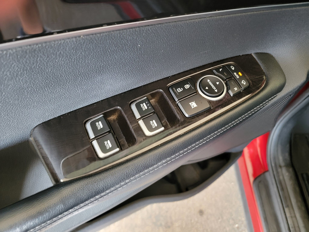 Used 2018 Kia Sorento EX AWD/4WD image 11