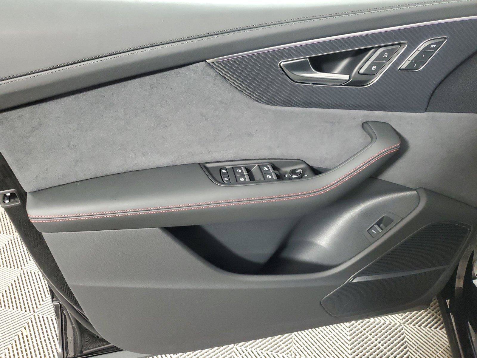New 2026 Audi SQ8 Prestige AWD/4WD image 19