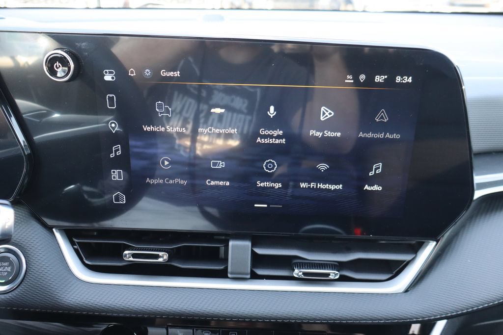 New 2027 Chevrolet Equinox LT FWD image 12
