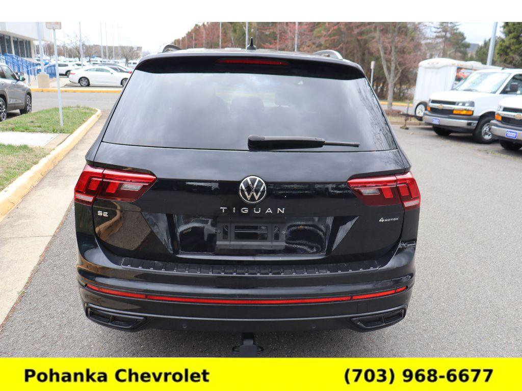 Used 2024 Volkswagen Tiguan SE R-Line image 6