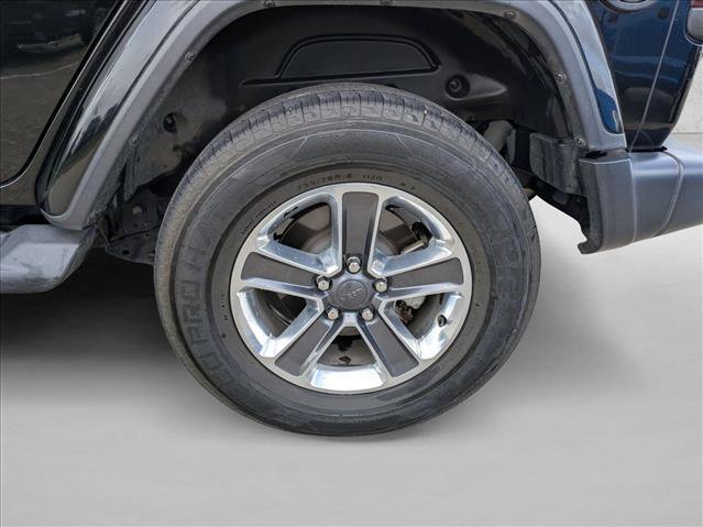 Used 2020 Jeep Wrangler Unlimited Sahara AWD/4WD image 8