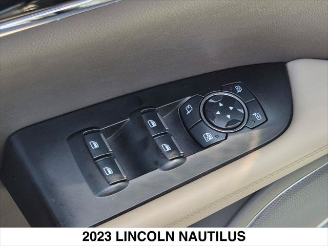 Certified 2023 Lincoln Nautilus Reserve FWD image 11
