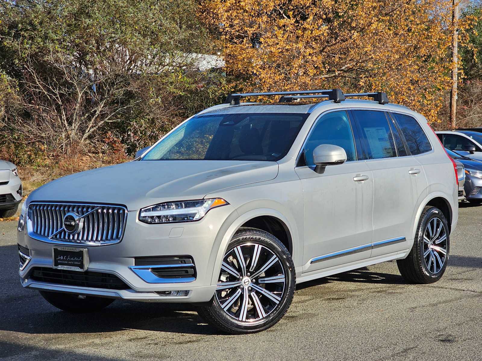 Used 2025 Volvo XC90 B6 Core w/ Protection Package Premier image 2