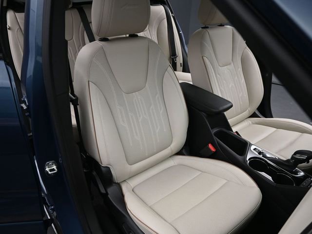 Certified 2024 Buick Encore GX Avenir w/ Avenir Technology Package AWD/4WD image 19