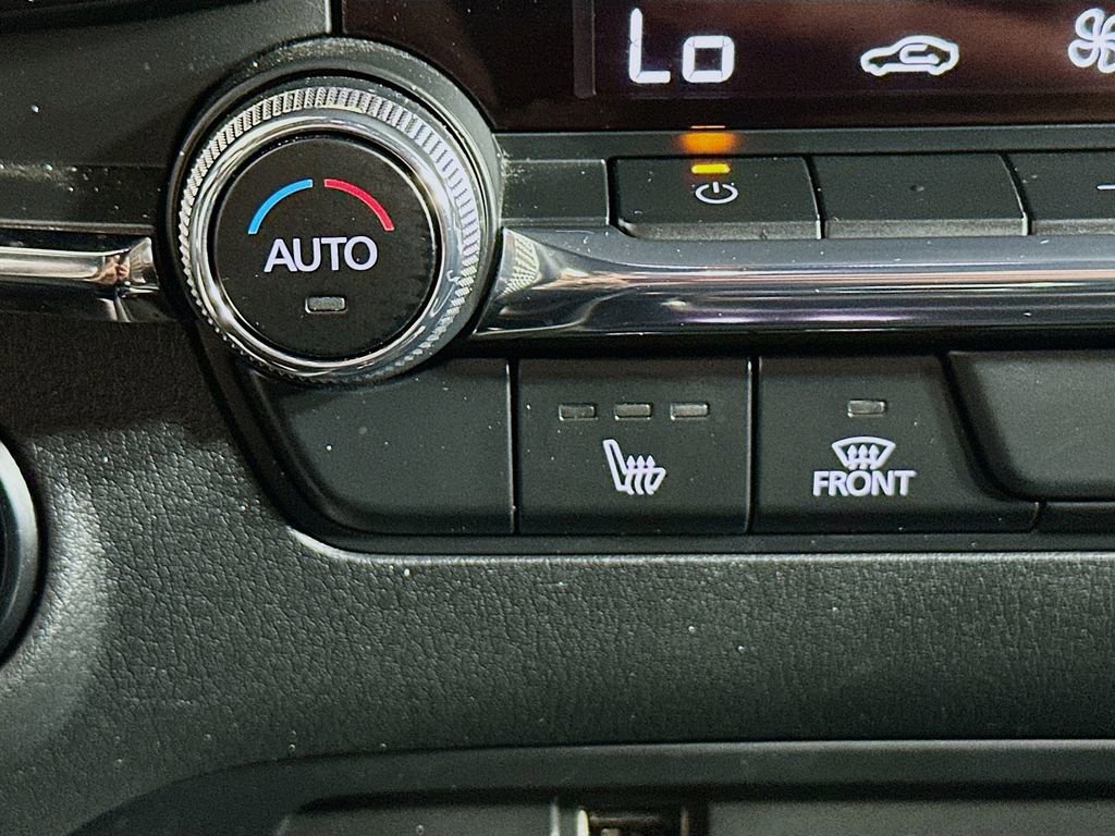 Used 2021 MAZDA MAZDA3 s image 21