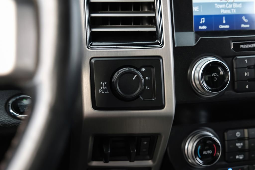 Used 2021 Ford F250 Platinum w/ FX4 Off-Road Package image 26