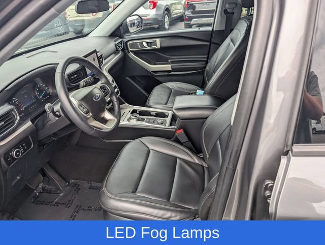 Used 2023 Ford Explorer XLT w/ Equipment Group 202A AWD/4WD image 15