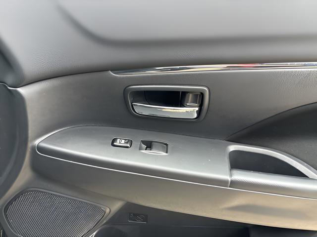 Used 2025 Mitsubishi Outlander Sport ES image 14