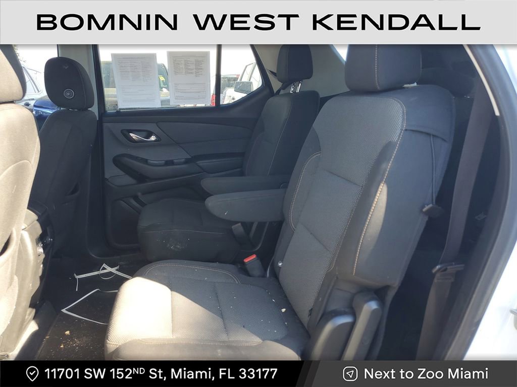 Used 2021 Chevrolet Traverse LT image 19