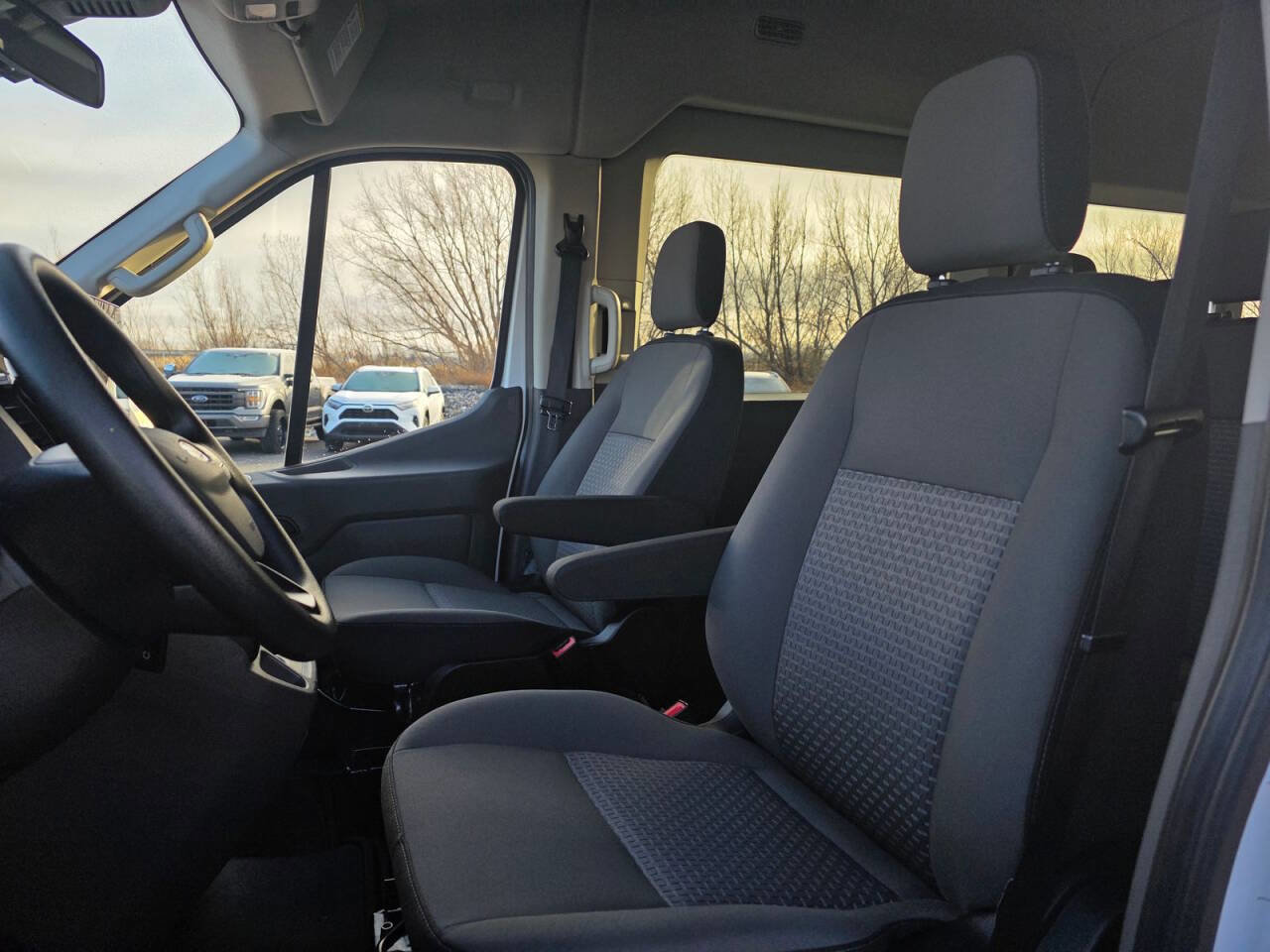 Used 2024 Ford Transit 350 XLT image 13