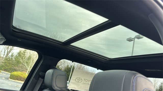 New 2026 Toyota Tundra Platinum image 9