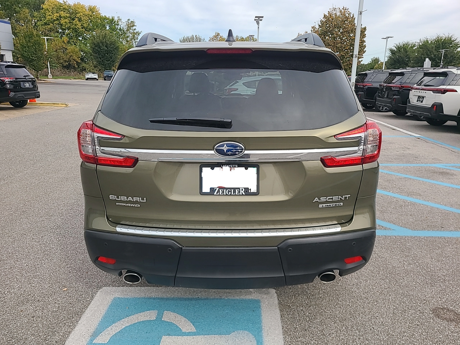 Certified 2024 Subaru Ascent Limited AWD/4WD image 11