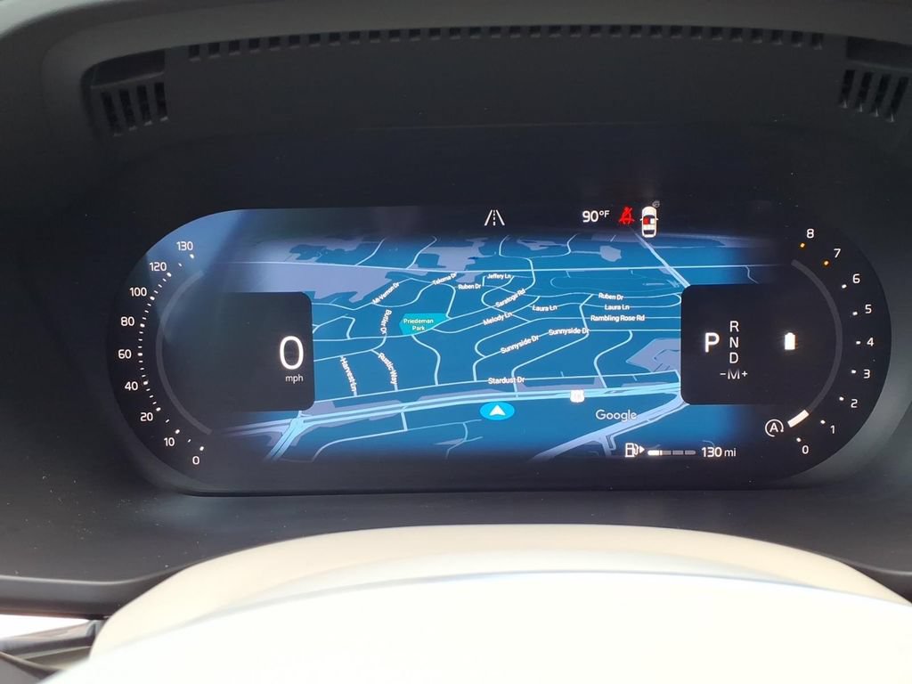Certified 2026 Volvo XC60 B5 Ultra AWD/4WD image 12