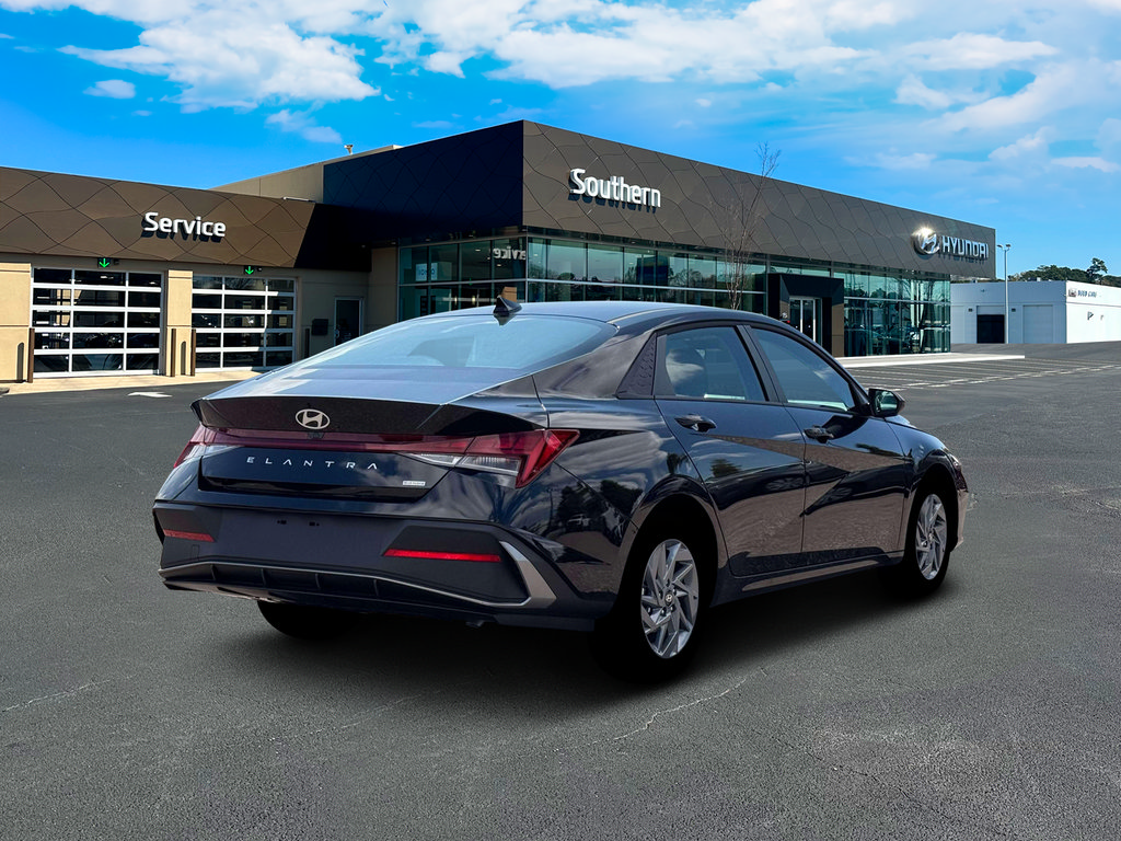 New 2026 Hyundai Elantra Hybrid FWD image 8