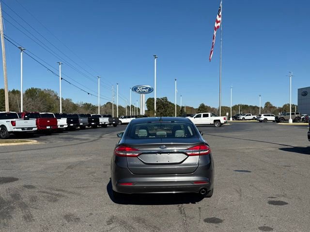 Used 2018 Ford Fusion S FWD image 5