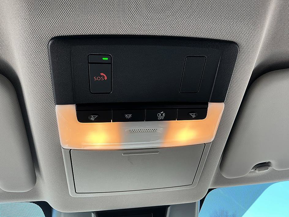 Certified 2023 Nissan Rogue SV image 20