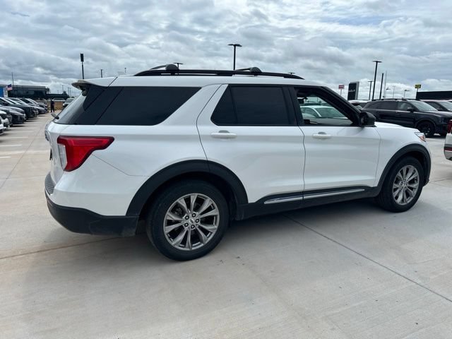 Used 2022 Ford Explorer XLT w/ Equipment Group 202A RWD image 15