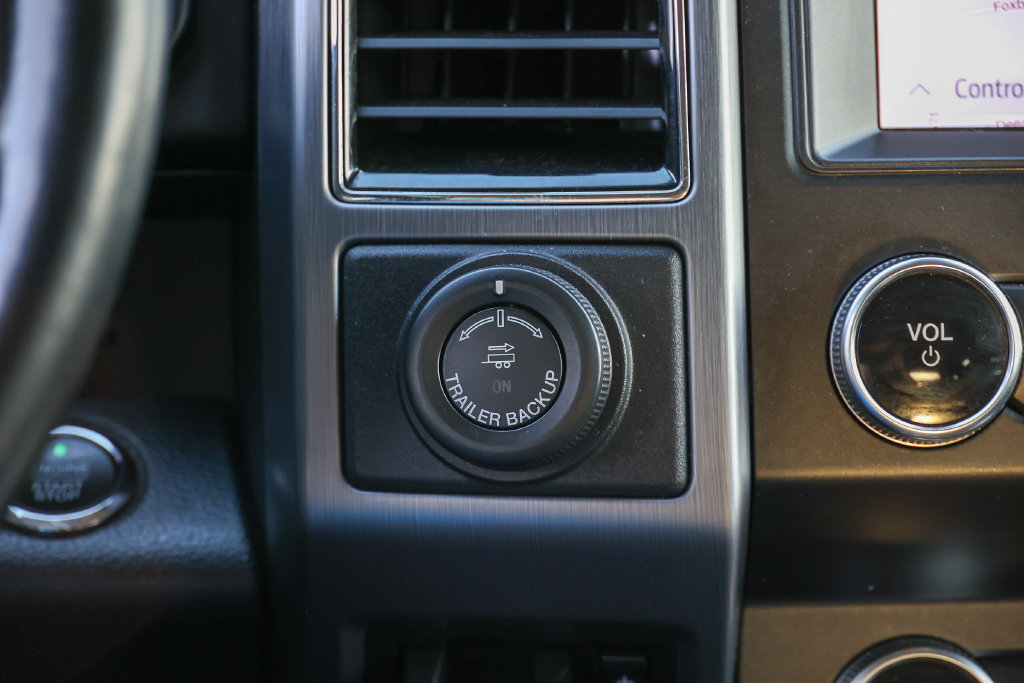 Certified 2020 Ford Expedition Max Platinum AWD/4WD image 17