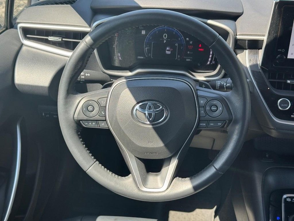 Used 2023 Toyota Corolla XSE FWD image 13