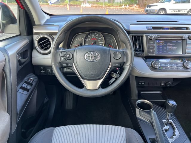 Used 2013 Toyota RAV4 XLE FWD image 12