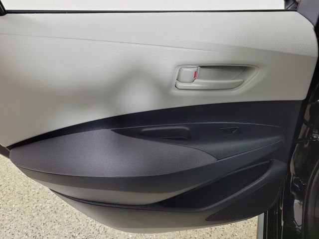 Used 2026 Toyota Corolla LE FWD image 14