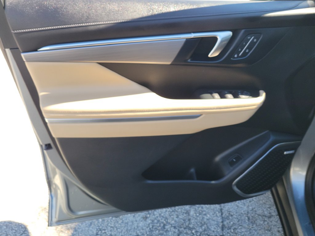 Used 2026 Buick Enclave Preferred w/ Super Cruise Package FWD image 19