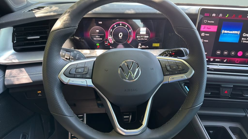 New 2026 Volkswagen Tiguan SE R-Line AWD/4WD image 11