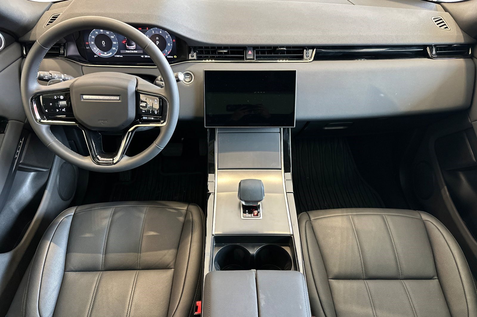 Used 2026 Land Rover Range Rover Evoque S image 26