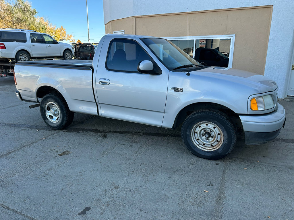 Used 2003 Ford F150 XL image 5
