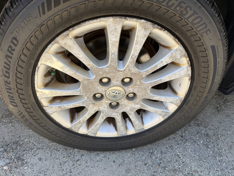 Used 2009 Toyota Sienna AWD image 57