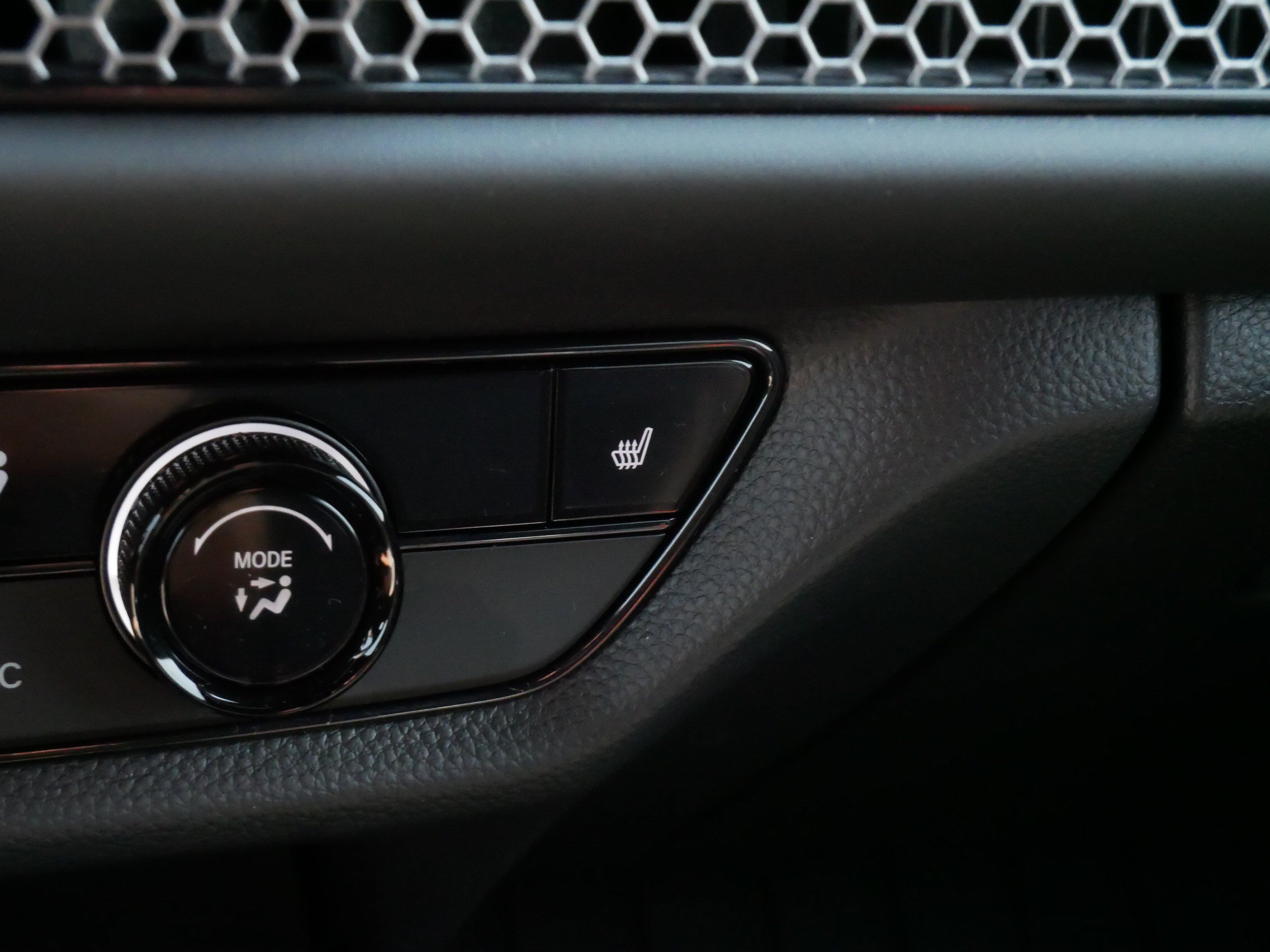 Used 2027 Honda HR-V Sport image 37