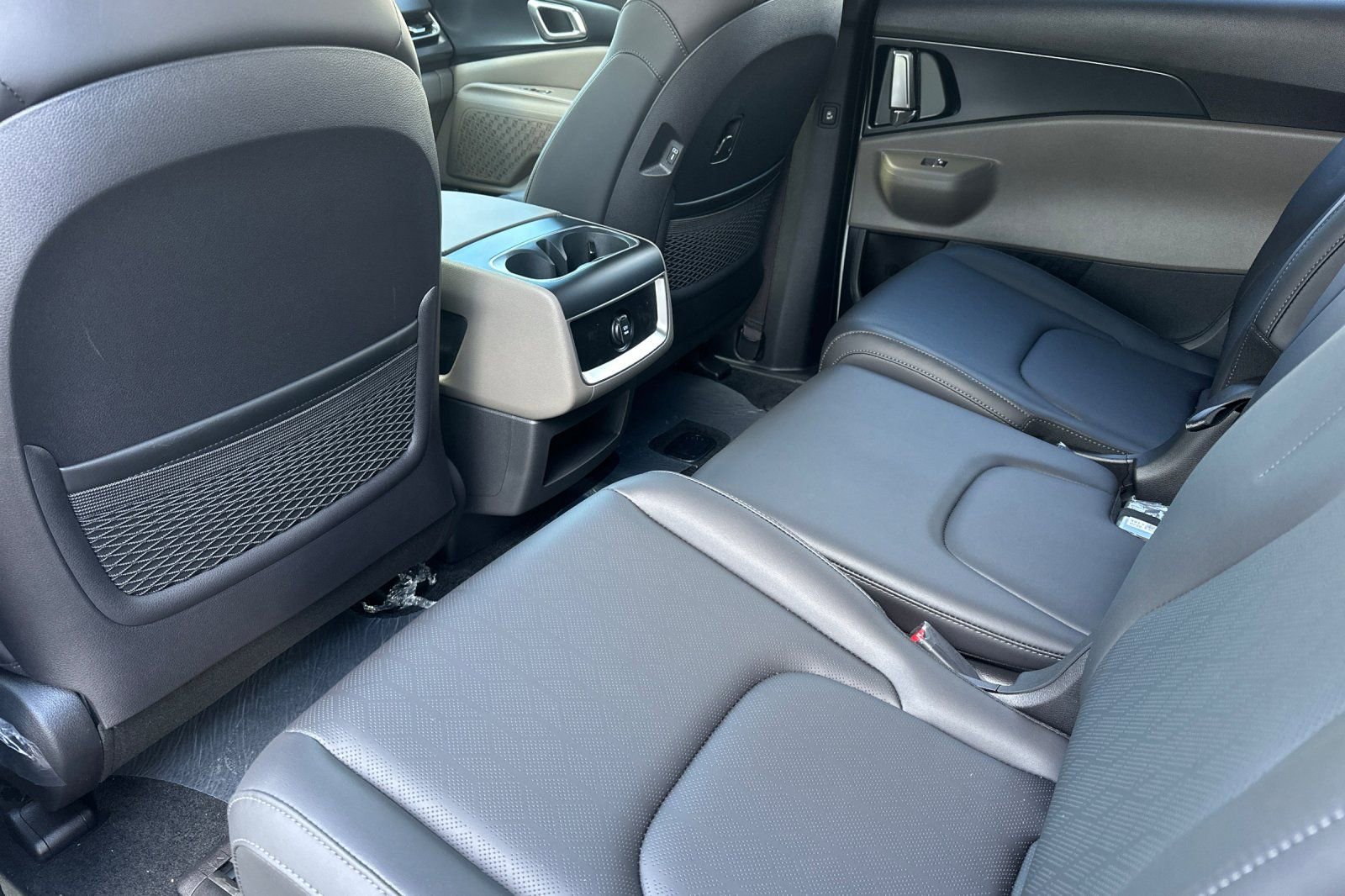 New 2026 Kia Carnival LXS image 12