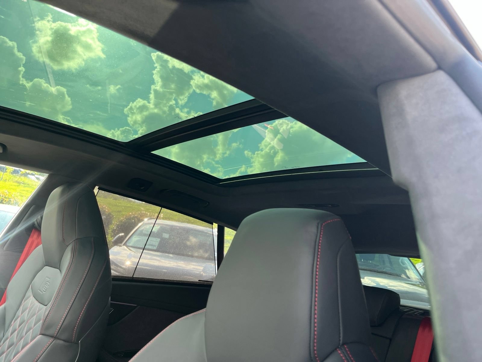 New 2026 Audi SQ8 Prestige AWD/4WD image 36