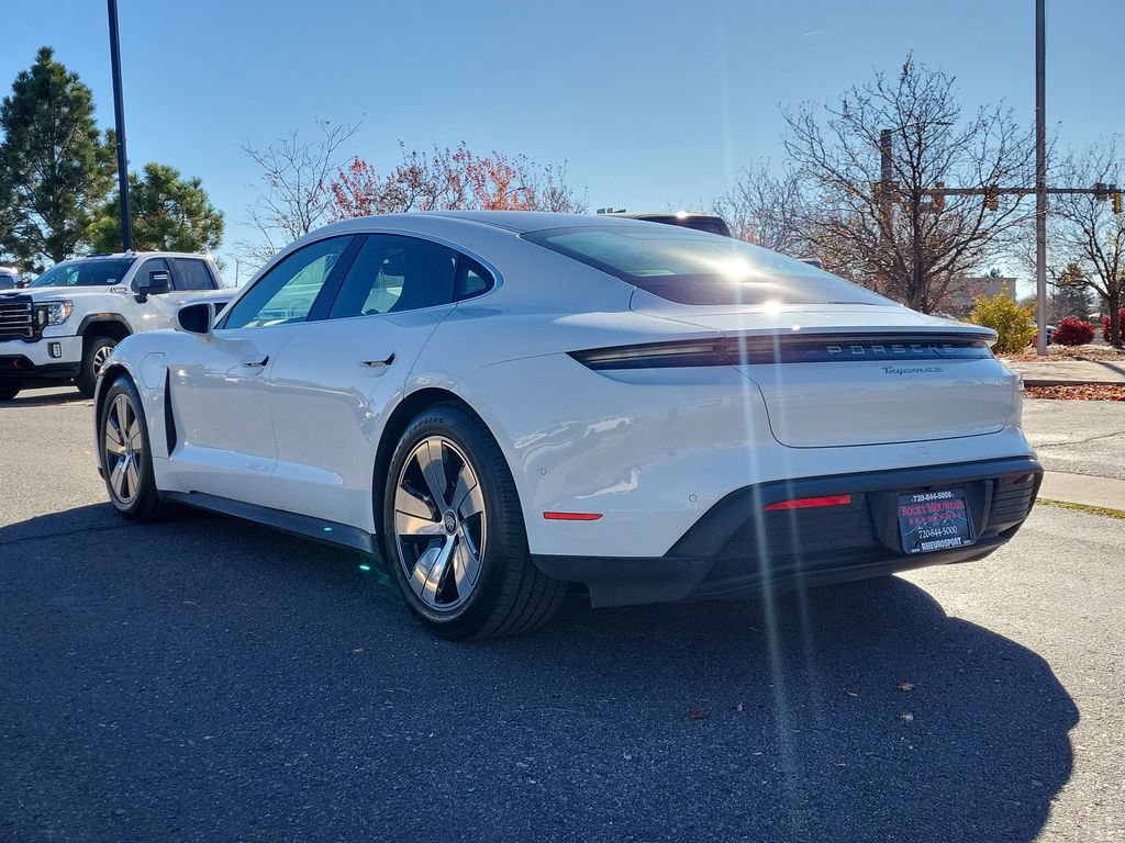Used 2022 Porsche Taycan 4S image 6