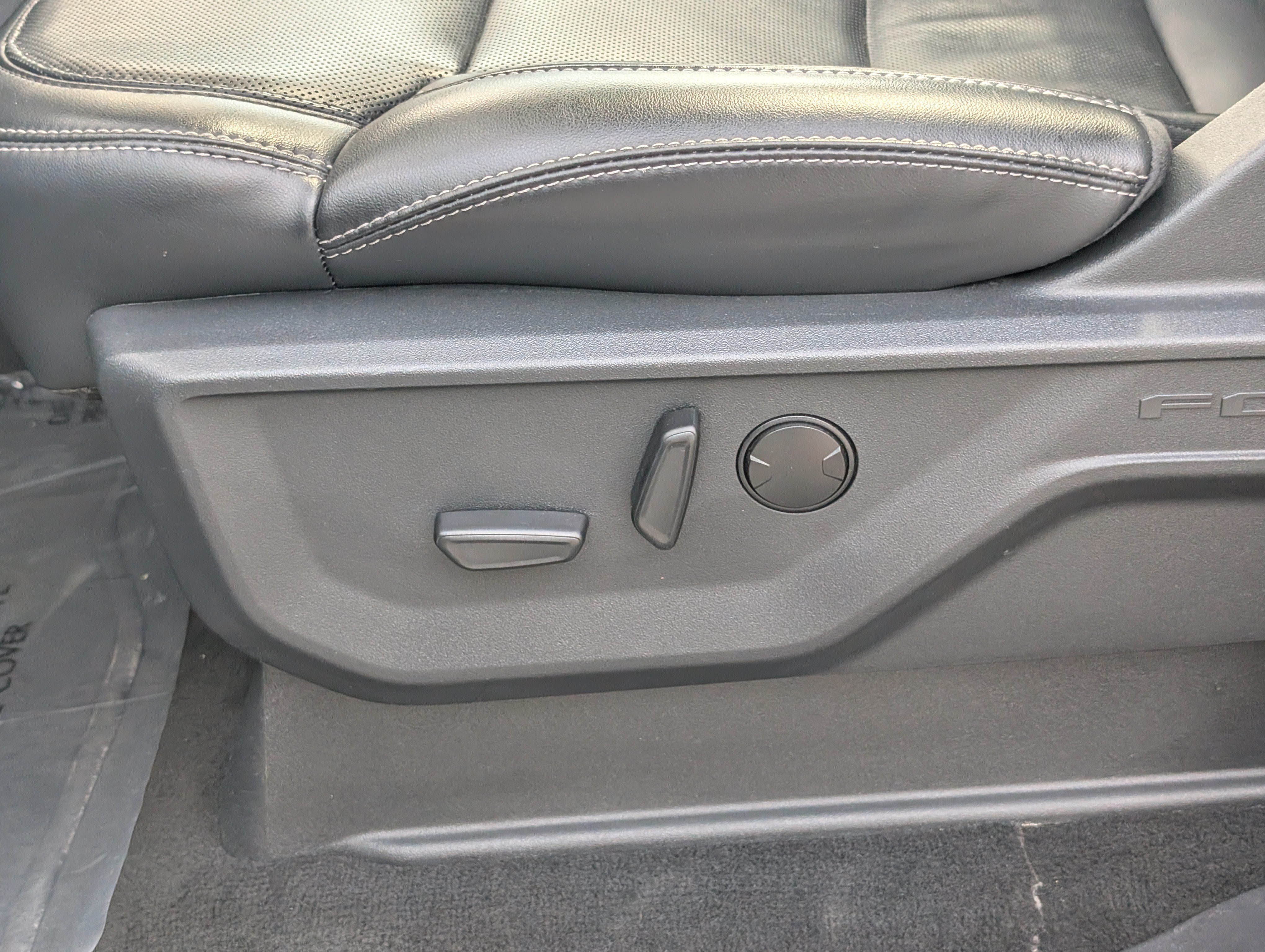 Certified 2025 Ford Expedition Platinum AWD/4WD image 25
