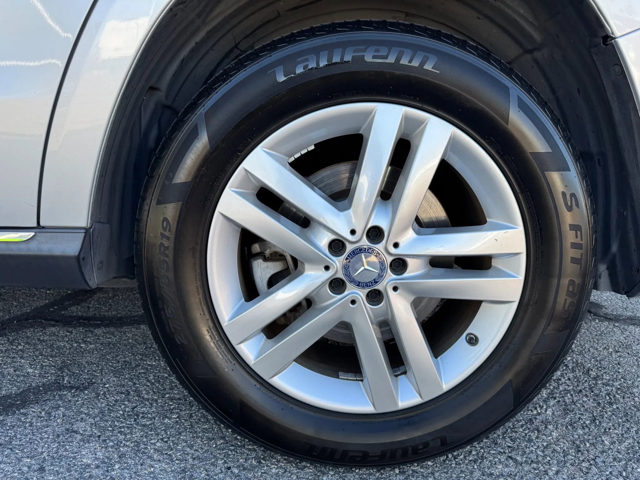 Used 2016 Mercedes-Benz GL 450 4MATIC image 9