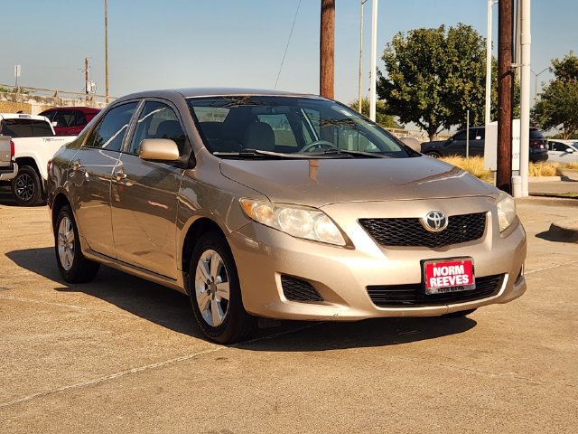 Used 2010 Toyota Corolla LE w/ LE EVP Pkg #1 FWD image 2