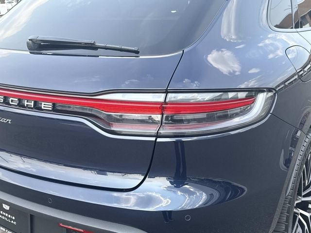 Used 2022 Porsche Macan AWD/4WD image 36