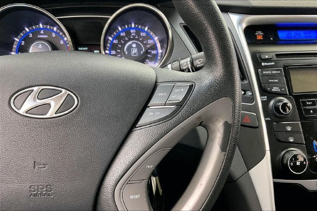 Used 2013 Hyundai Sonata GLS w/ Popular Equipment Pkg FWD image 23