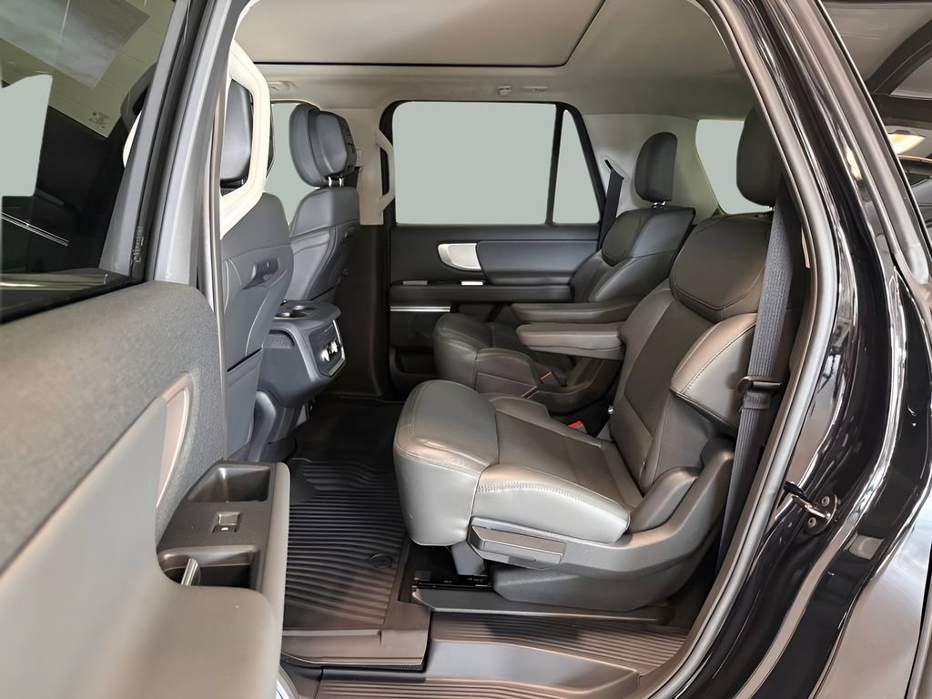 New 2027 Ford Expedition Max Active AWD/4WD image 14
