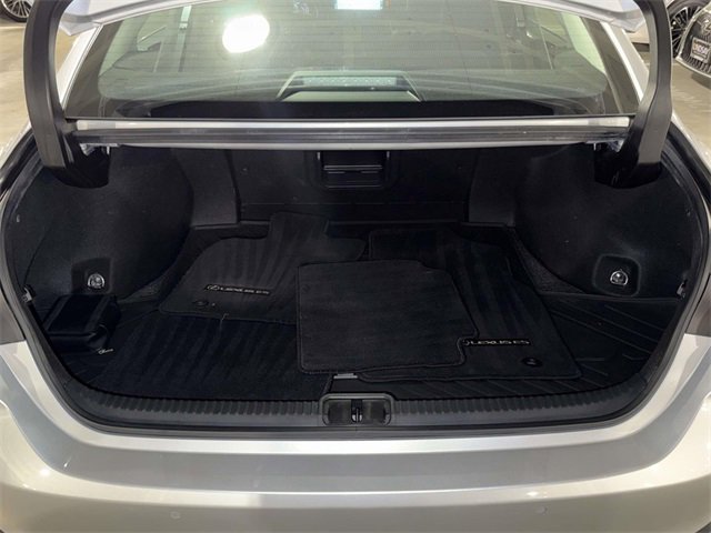 Certified 2021 Lexus ES 300h w/ Accessory Package image 17