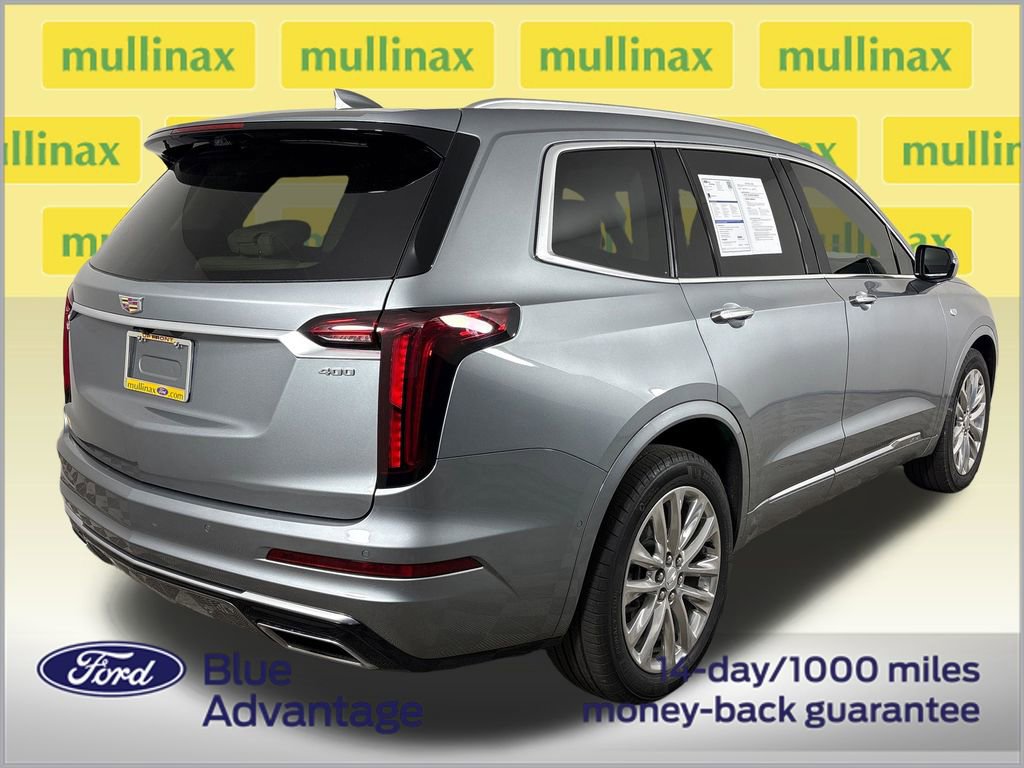 Used 2024 Cadillac XT6 Premium Luxury w/ Technology Package FWD image 4