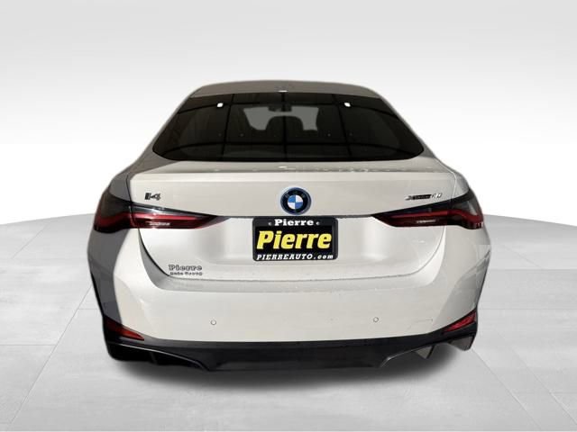 Used 2025 BMW i4 xDrive40i w/ Parking Assistance Package image 3