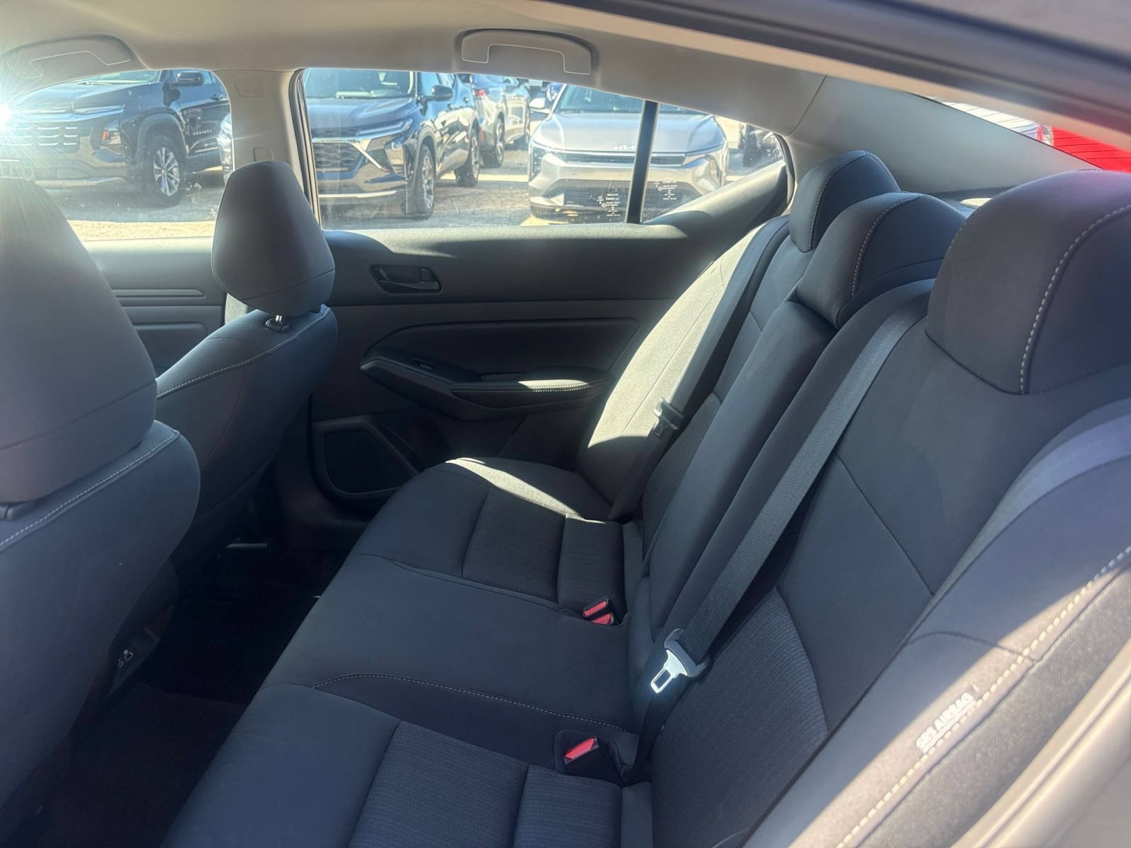 Used 2025 Nissan Altima 2.5 SV FWD image 20
