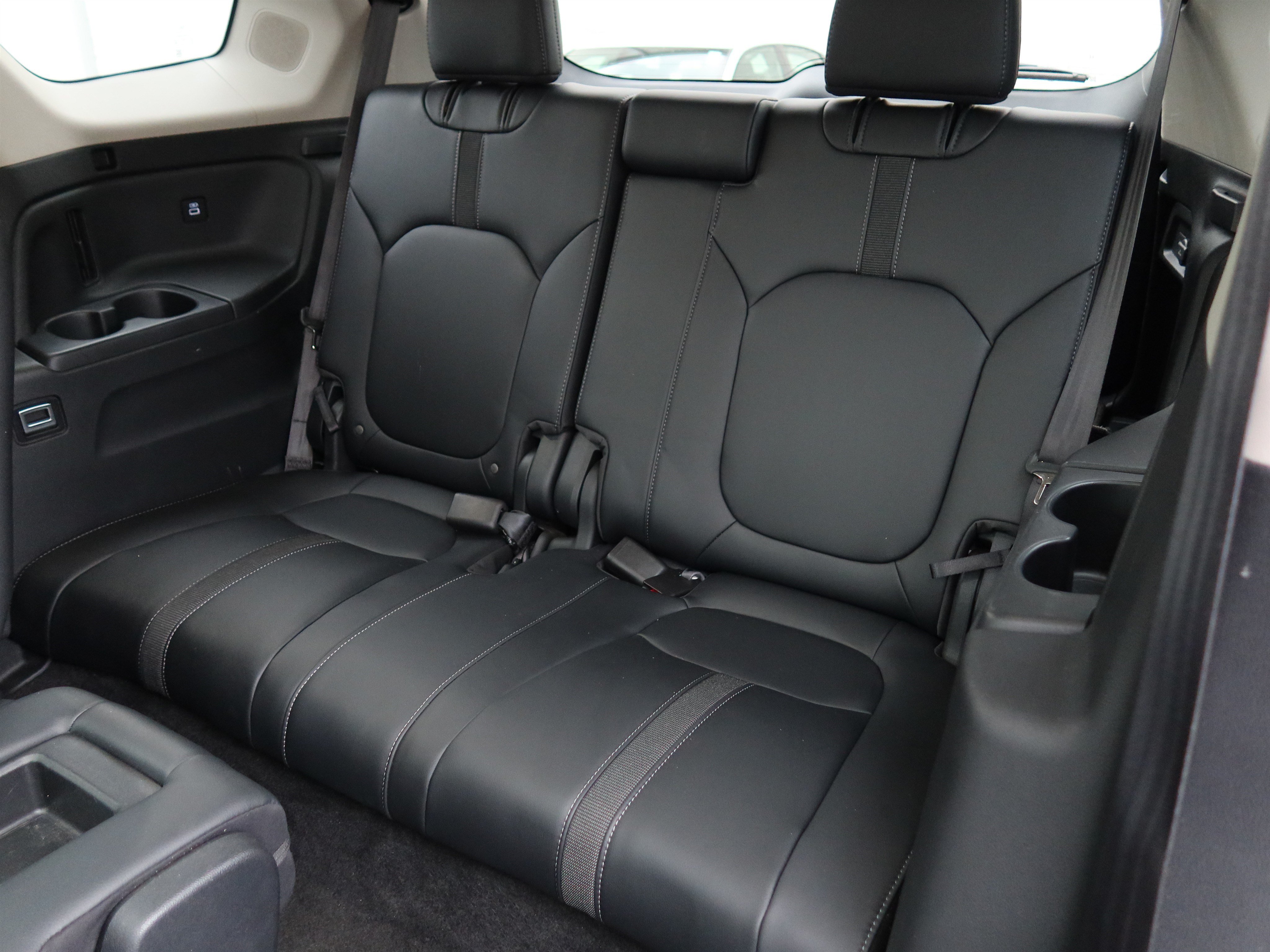 Used 2023 Honda Pilot Touring image 16
