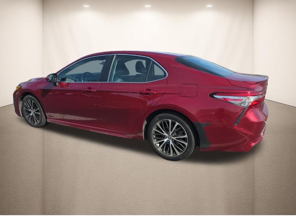 Used 2018 Toyota Camry SE FWD image 8