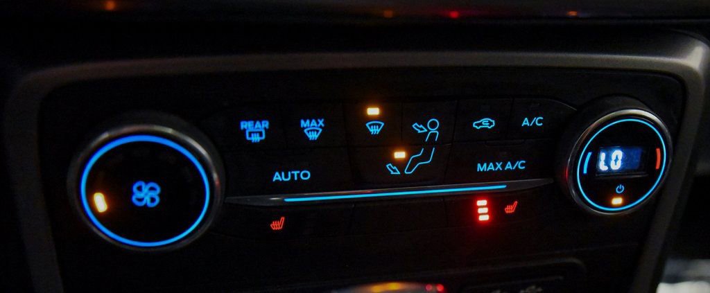 Used 2019 Ford EcoSport SE image 28